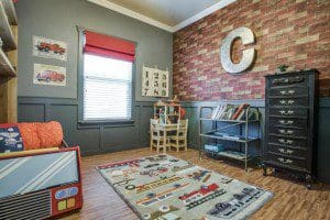 Cade's current room in the house we're about to move out of. It pains me to leave this room behind!!