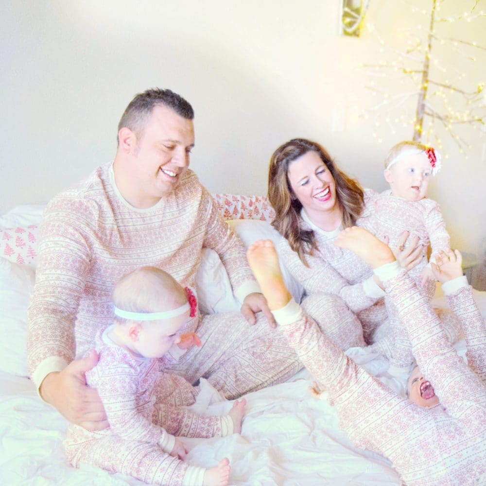 family-christmas-pictures-matching-christmas-pajamas