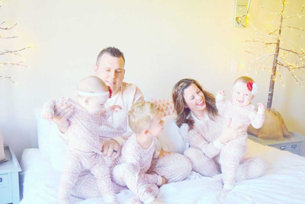 family-christmas-pictures-matching-christmas-pajamas