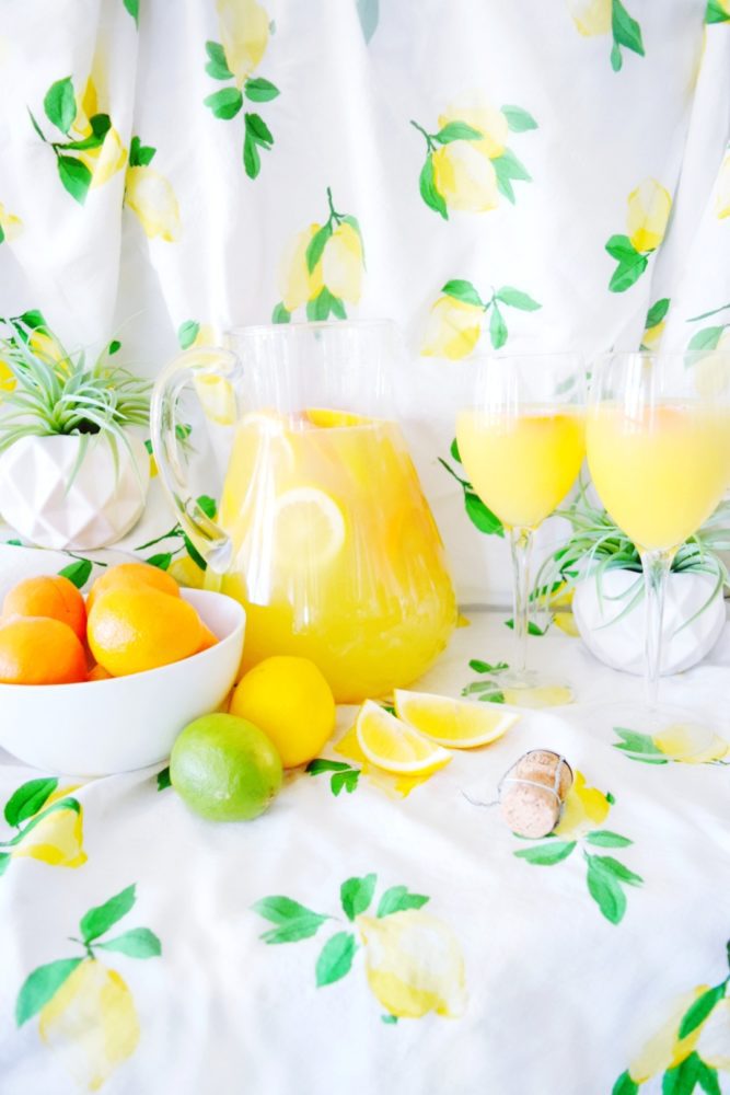 Best. Mimosas. Ever. 3 Recipes for Mother's Day Brunch Mango Mama Mimosa AKA Mom-osa Momosa Mother's Day Brunch Recipes What to Make for Mother's Day Mouth Watering Mimosas Swoon Worthy Mimosas
