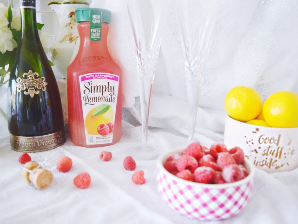 Best. Mimosas. Ever. 3 Recipes for Mother's Day Brunch Sparkling Raspberry Lemon Mimosa Ingredients Easy Mother's Day Brunch Recipes 3 Ingredient Cocktails Mimosas with Raspberry Lemonade
