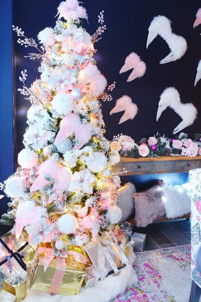 Feathers Are NOT Just For The Birds!!!  Christmas tree themes, Creative christmas  trees, White christmas decor