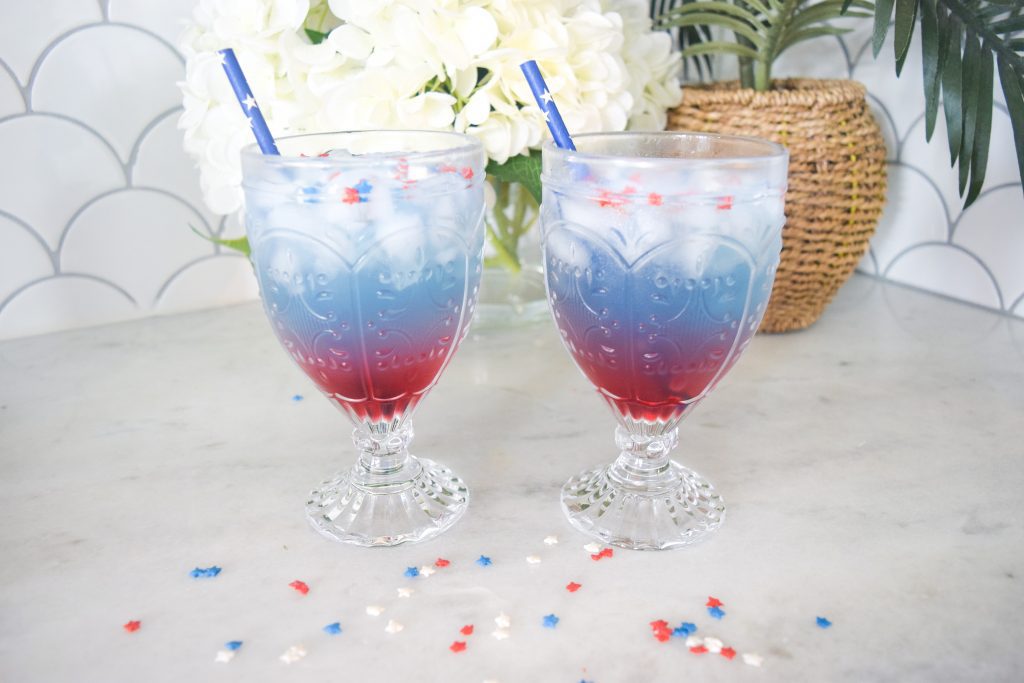 how to make a red, white and blue alcoholic drink