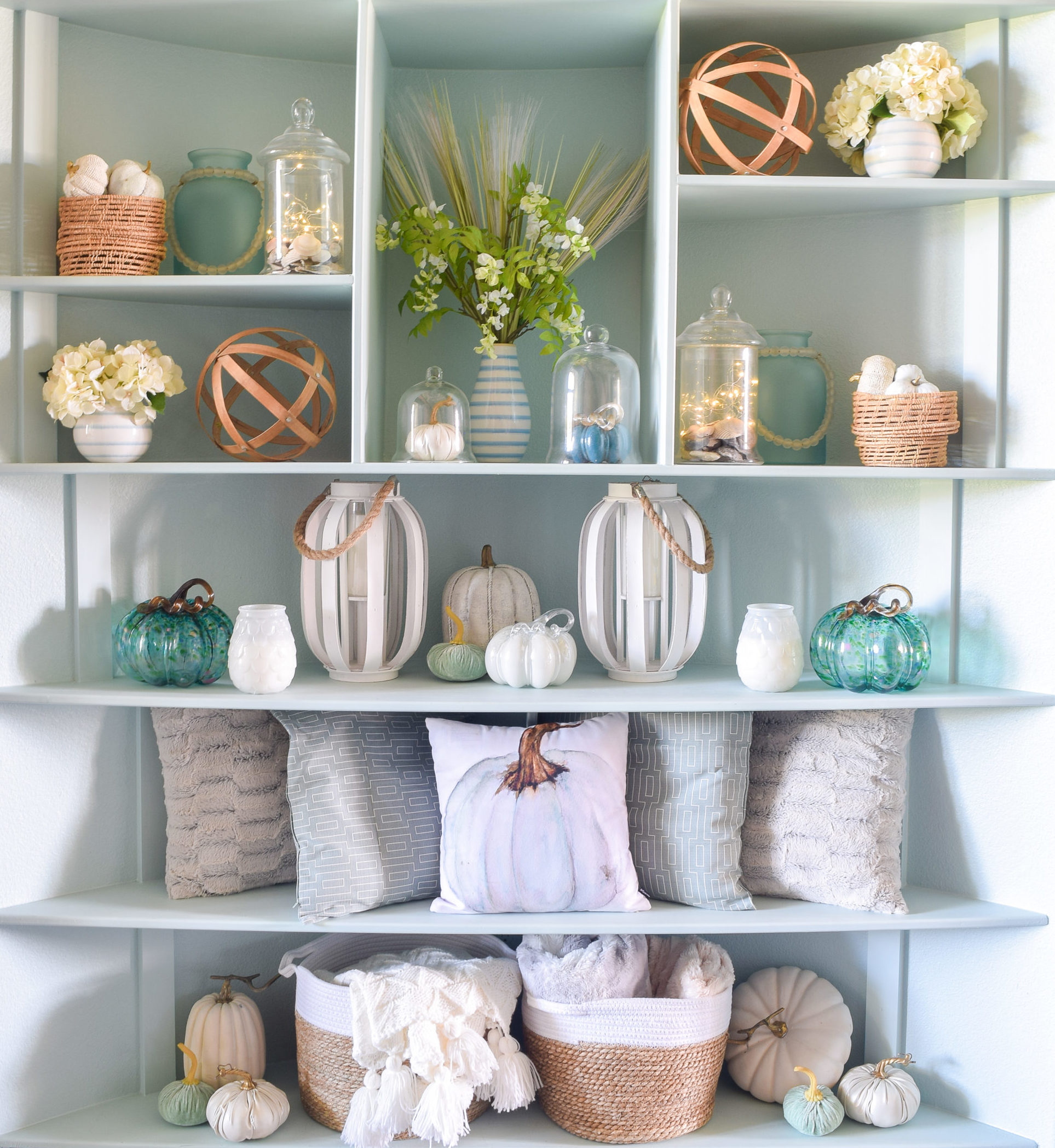 California Coastal Decor Ideas for Fall » We're The Joneses