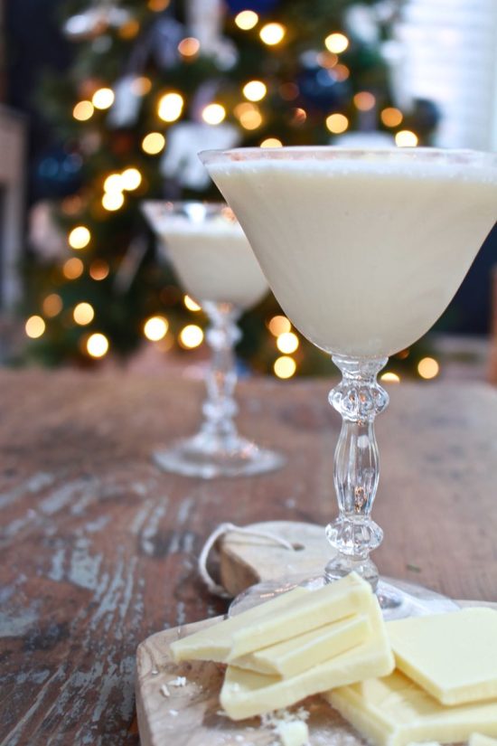 16 Best NYE Cocktails to Ring in the New Year » We're The Joneses